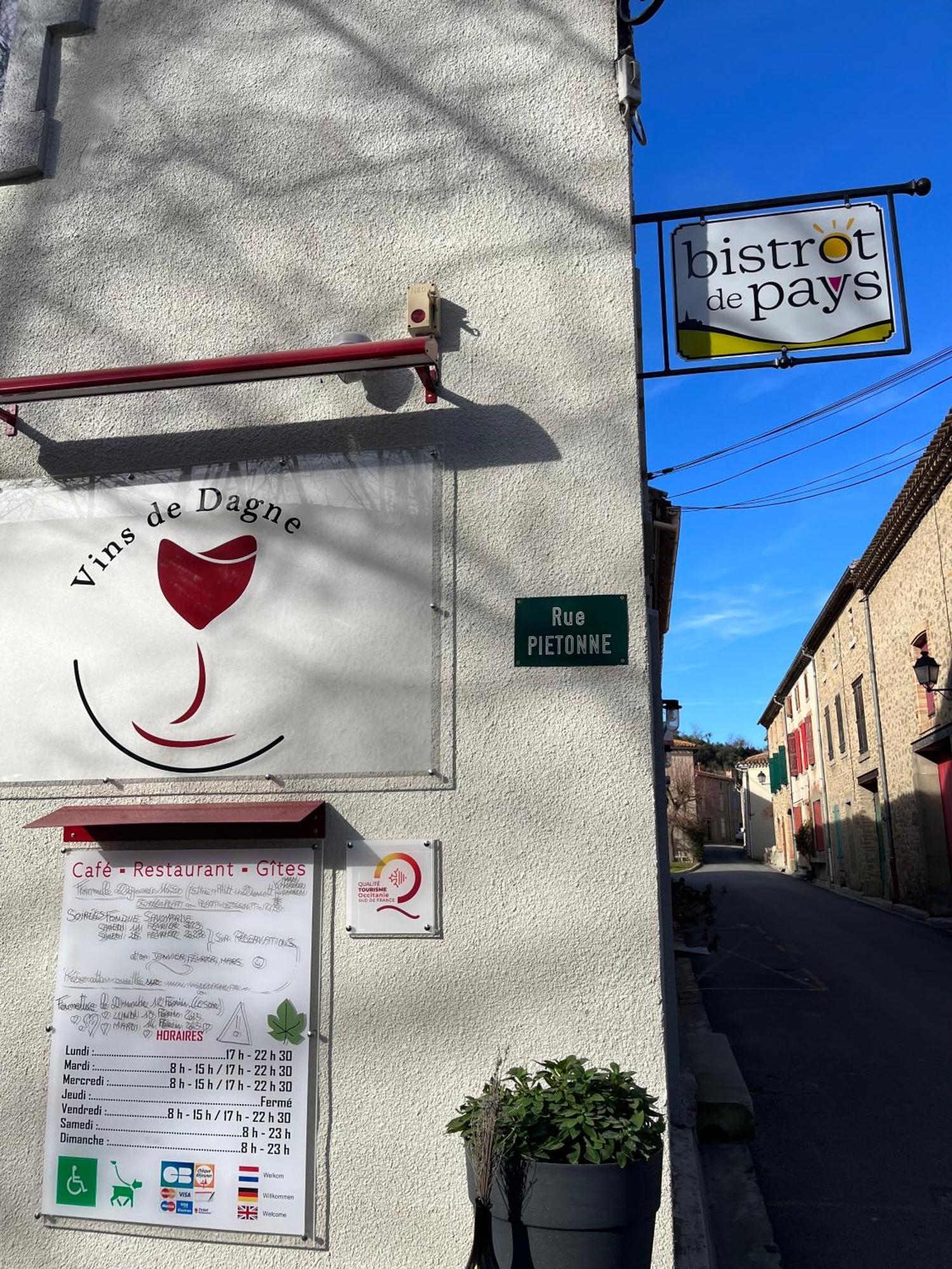 Vins De Dagne Hotel Montlaur  Kültér fotó